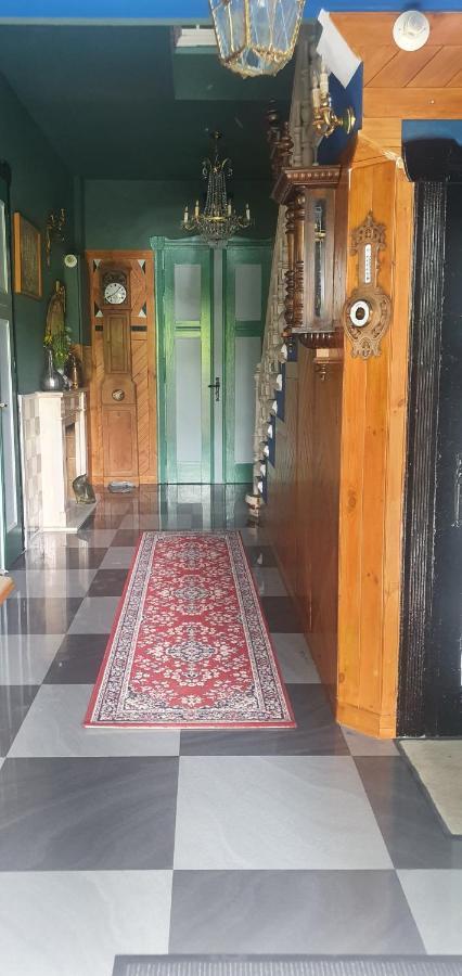 Appartamento Dom Pod Orlimi Skalami - Blisko Zamku Czocha Leśna Esterno foto