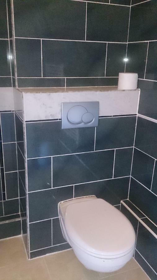 Appartamento Dom Pod Orlimi Skalami - Blisko Zamku Czocha Leśna Esterno foto